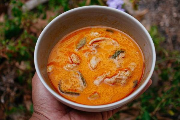 龙头香的命运:探秘这神秘香料的故事与魅力 龙头香的命运:探秘这神秘香料的故事与魅力