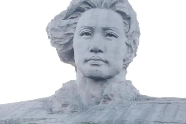 命格为军舰命:勇往直前的人生航程与意义 命格为军舰命:勇往直前的人生航程与意义