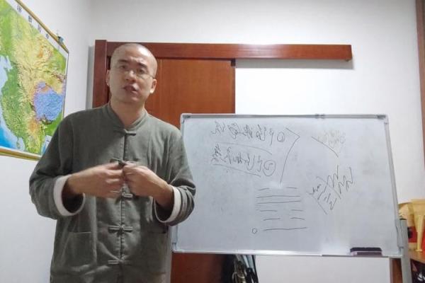 1993年十月初九出生的命运解析,揭秘秘藏的生命密码! 1993年十月初九出生的命运解析,揭秘秘藏的生命密码!