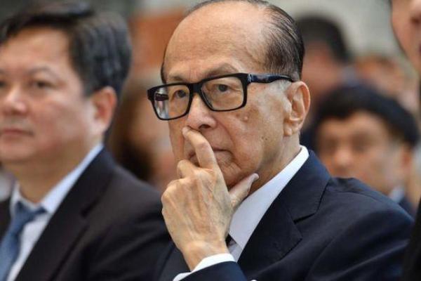 李嘉诚的续命药:探秘长青之道的神秘成分与秘诀 李嘉诚的续命药:探秘长青之道的神秘成分与秘诀