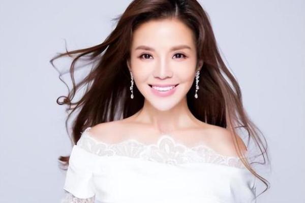 六十一岁属牛人的命运揭秘:财富、事业与家庭的和谐之路 六十一岁属牛人的命运揭秘:财富、事业与家庭的和谐之路