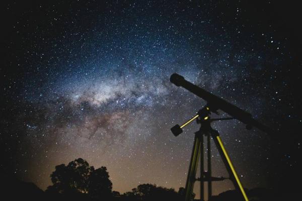 明星命理揭秘:背后的星座与命运关系! 明星命理揭秘:背后的星座与命运关系!