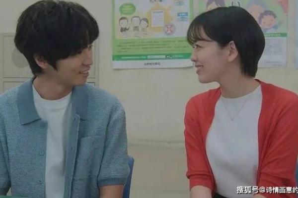 李嘉诚:商界传奇与命运的奇妙交织 李嘉诚:商界传奇与命运的奇妙交织