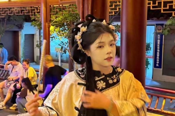 路旁土命配什么命,才能增强运势与幸福感? 路旁土命配什么命,才能增强运势与幸福感?