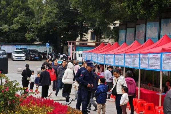 揭秘猎命师传奇:多样命格助你成就不凡人生 揭秘猎命师传奇:多样命格助你成就不凡人生