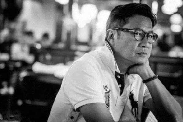 男情人说“就这命”,究竟隐含了怎样的深情与无奈? 男情人说“就这命”,究竟隐含了怎样的深情与无奈?