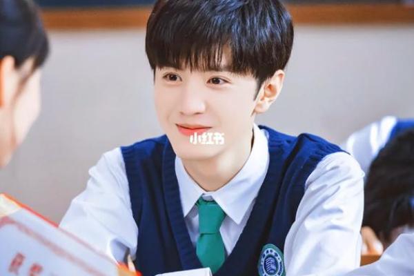 女生喉结长毛的秘密与命运:她们的美丽与独特之处 女生喉结长毛的秘密与命运:她们的美丽与独特之处