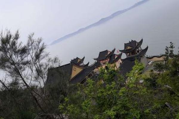 探秘农历四月一日出生者的命格与人生轨迹 探秘农历四月一日出生者的命格与人生轨迹