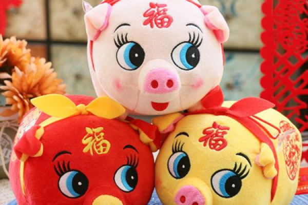 农历二月出生的猪:命运与性格的深度解读 农历二月出生的猪:命运与性格的深度解读