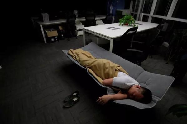 那些为梦想拼尽全力的日子——关于《岁月神偷》的思考与启发 那些为梦想拼尽全力的日子——关于《岁月神偷》的思考与启发