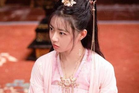 没有人爱的女生，她的命运如何转变？