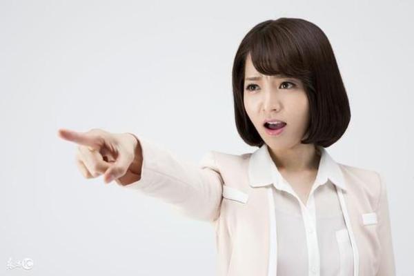 女人嘴角八字的秘密:看懂你的命运与人生轨迹 女人嘴角八字的秘密:看懂你的命运与人生轨迹