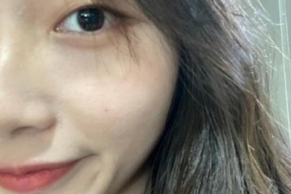 妆容秘笈:打造看起来命不错的完美妆容! 妆容秘笈:打造看起来命不错的完美妆容!