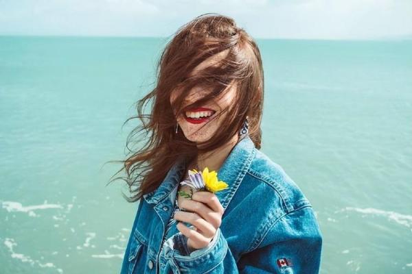 命好的女生特征解析:她们的魅力与智慧背后隐藏着什么? 命好的女生特征解析:她们的魅力与智慧背后隐藏着什么?