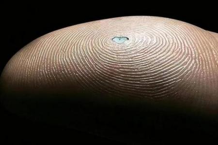 探索女人手中斗的命运与人生的奇妙篇章