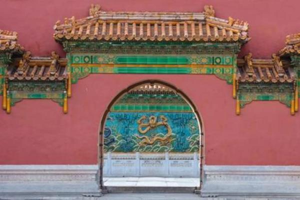 破解平地木命:与之相克的命理知识揭秘 破解平地木命:与之相克的命理知识揭秘
