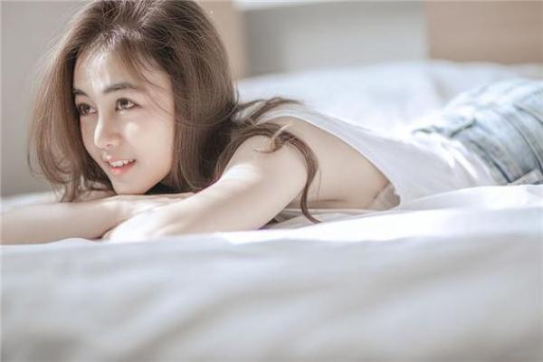 龙出霎女的命运解析:探索其时辰与性格的奥秘 龙出霎女的命运解析:探索其时辰与性格的奥秘