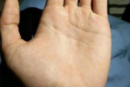 命带华盖的男人：他们的独特命运与人生轨迹