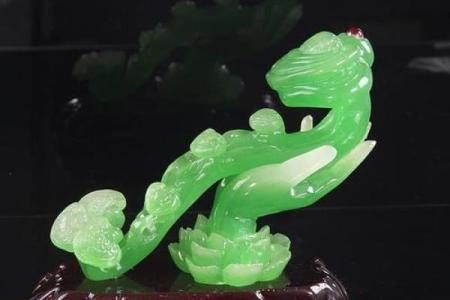 路旁土命与财运：探寻财富增长的神秘链接