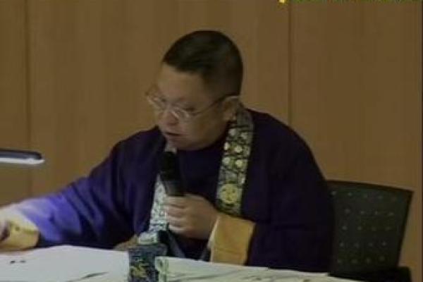 李居明火命佩戴龙凤吉祥物,助你风生水起! 李居明火命佩戴龙凤吉祥物,助你风生水起!