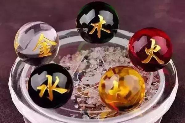 命格缺水的朋友该如何佩戴水元素饰品助运? 命格缺水的朋友该如何佩戴水元素饰品助运?
