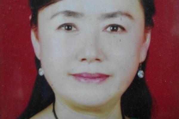 六十四岁属什么命的女性:命运的五彩斑斓解析 六十四岁属什么命的女性:命运的五彩斑斓解析