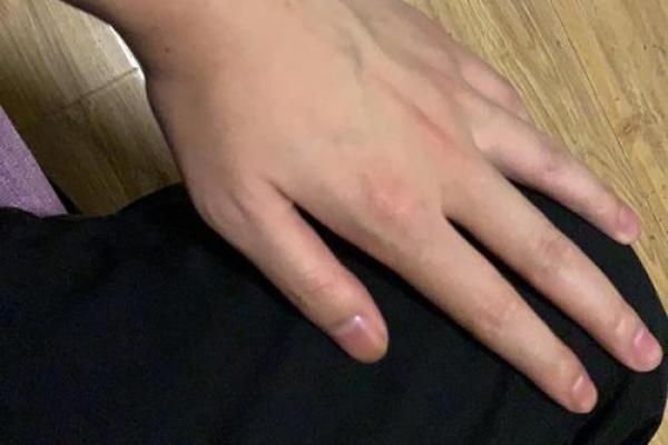 男人的手那么大,暗藏身世命运的玄机! 男人的手那么大,暗藏身世命运的玄机!