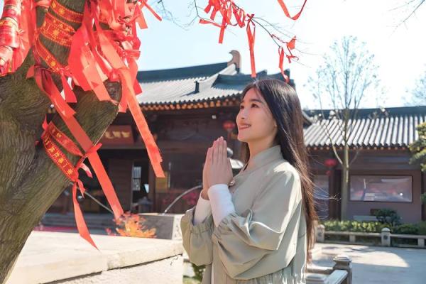 揭开命理大师的秘密:如何通过命理判断人生的风向标 揭开命理大师的秘密:如何通过命理判断人生的风向标
