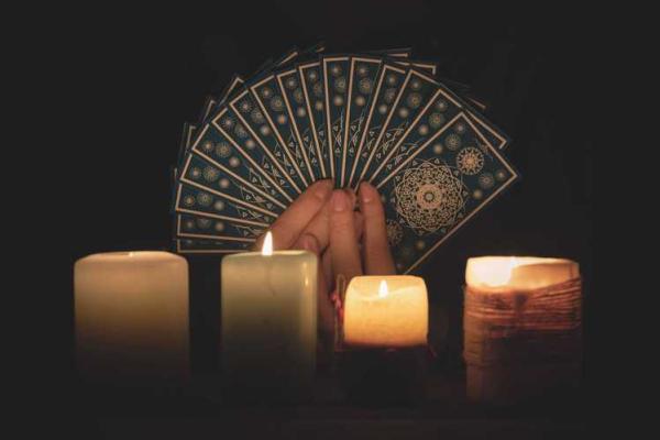 木命与土命属相揭秘:探索五行之美与命运的交错 木命与土命属相揭秘:探索五行之美与命运的交错